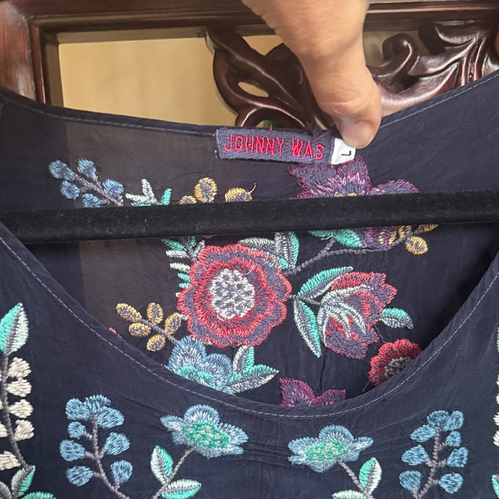 Johnny Was Navy Blouse with Colorful Floral Embroidery size L - Picture 2 of 5